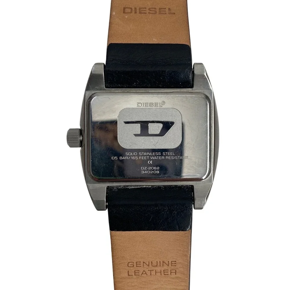 VTG Y2K DIESEL DZ-2062 Analog Watch Black Leather Silver‎ Large Rectangular Face